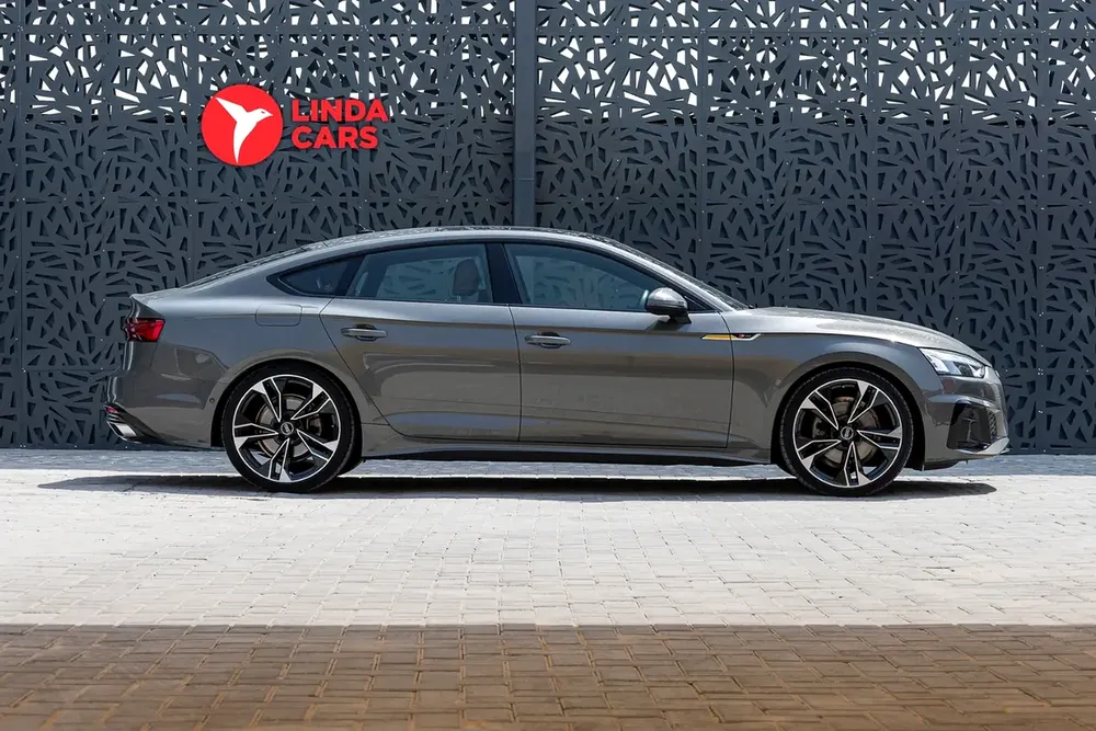 Audi A5 40TFSI S-Line Sportback 2023 GCC | Agency Warranty | Flexible D.P. - Image 8