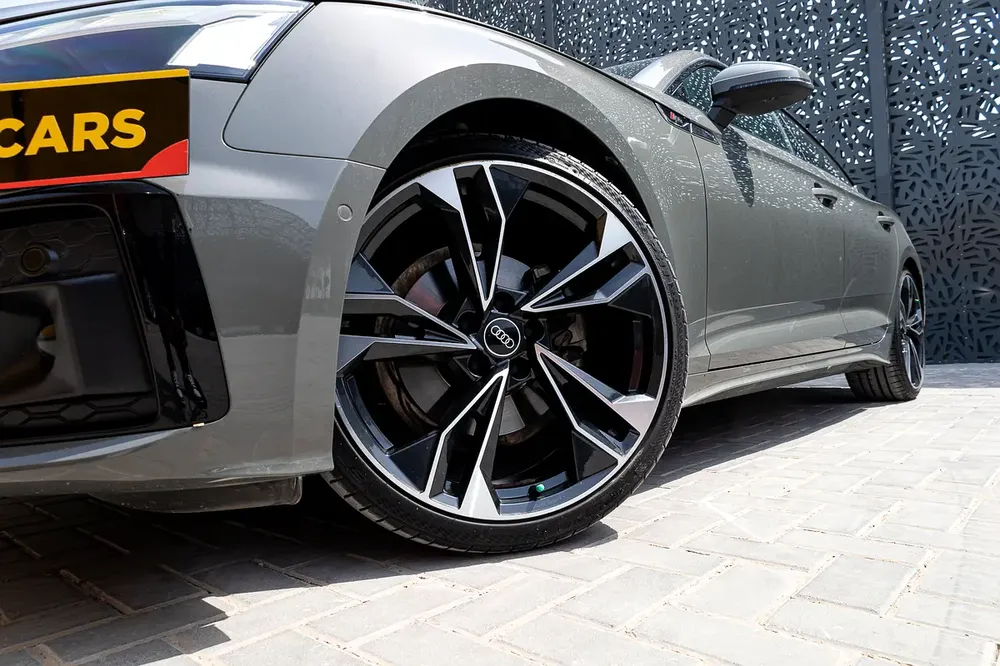 Audi A5 40TFSI S-Line Sportback 2023 GCC | Agency Warranty | Flexible D.P. - Image 9