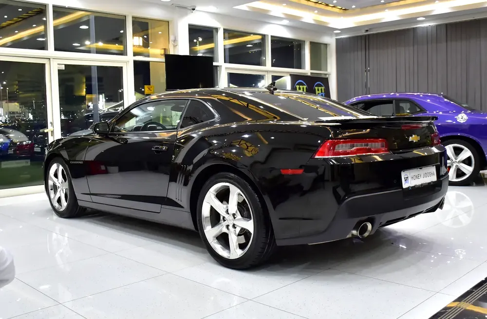 EXCELLENT DEAL for our Chevrolet Camaro SS ( 2015 Model ) in Black Color GCC Specs - Image 7