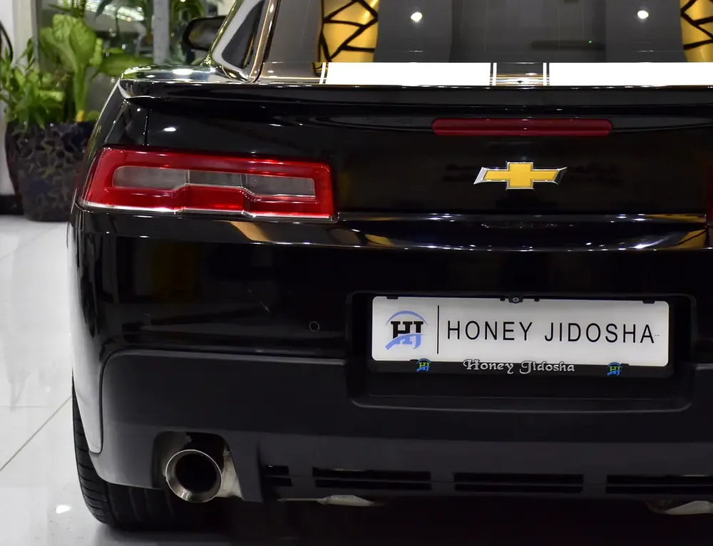 EXCELLENT DEAL for our Chevrolet Camaro SS ( 2015 Model ) in Black Color GCC Specs - Image 8