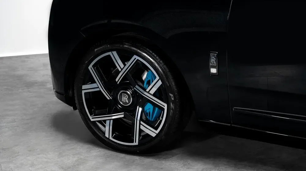 Rolls-Royce Cullinan Black Badge - 2026 - GCC Specs - Under Warranty and Service Contract - Image 4