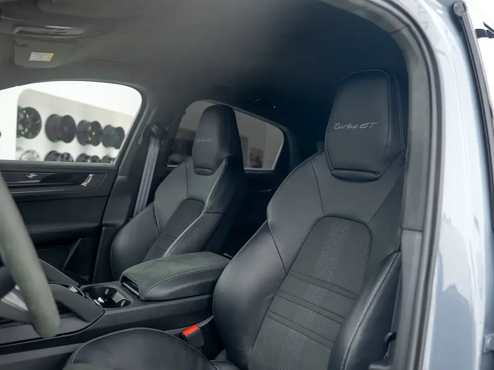 Porsche Cayenne Turbo GT 2025 GCC Specs - Image 9