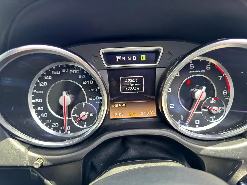 Mercedes-Benz G-Class G 63 AMG 2014 - GCC Specs - Excellent Condition - Image 20