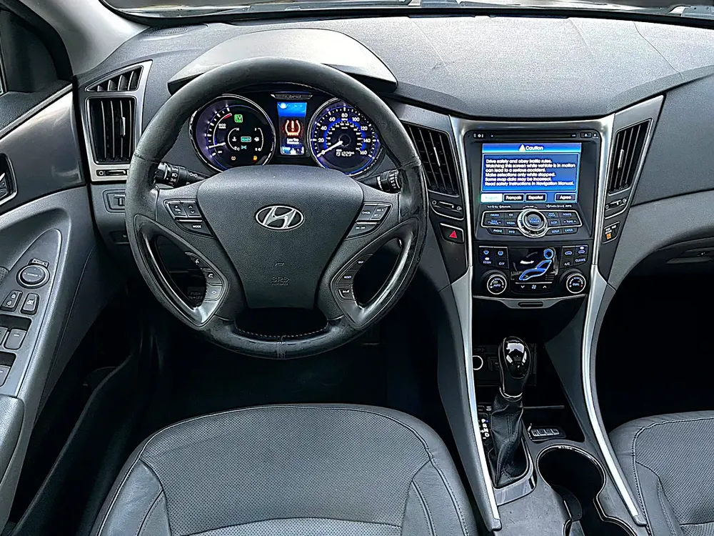 HYUNDAI SONATA | HYBRID | LIMITED | FREE ACCIDENT | WELL MAINTAINED - Image 11