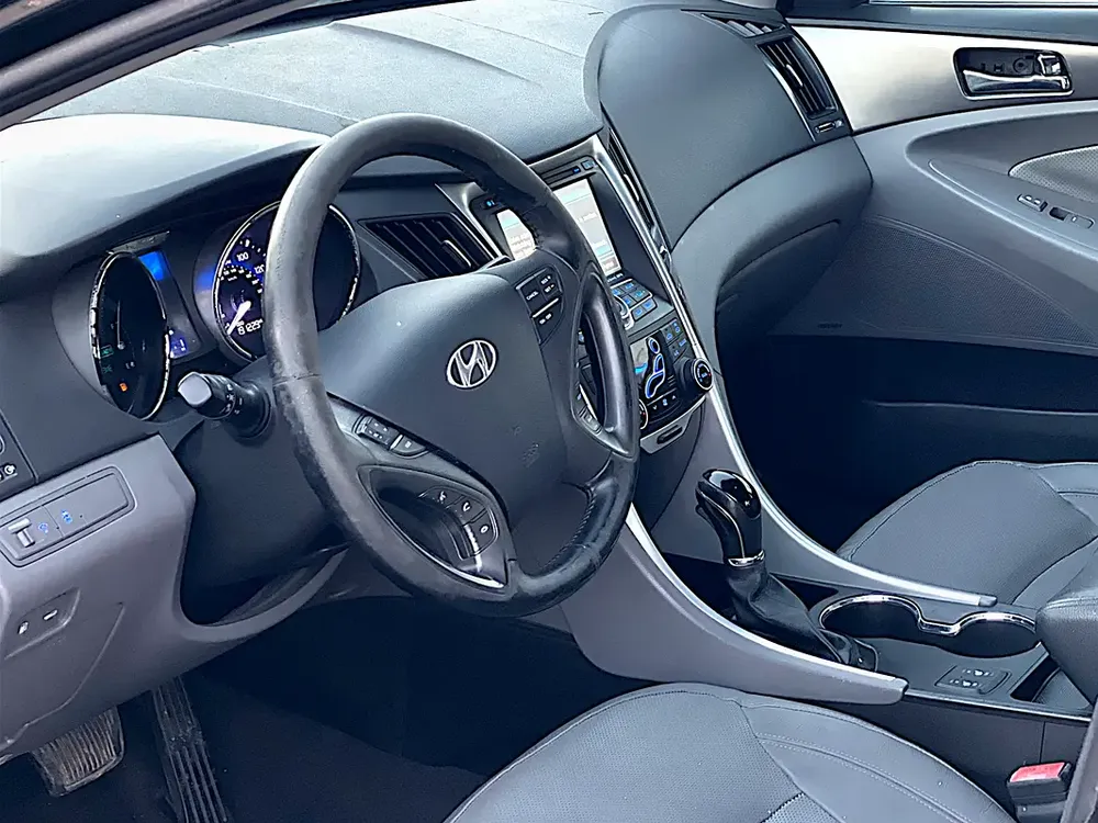 HYUNDAI SONATA | HYBRID | LIMITED | FREE ACCIDENT | WELL MAINTAINED - Image 14