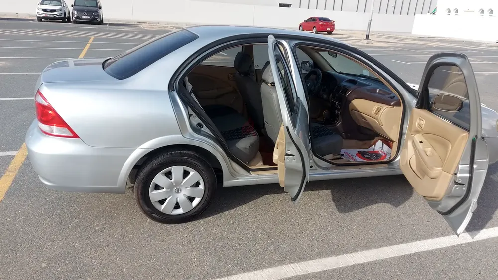 Nissan Sunny GCC 2011, Single Used in Excellent Condition for sale. - Image 5
