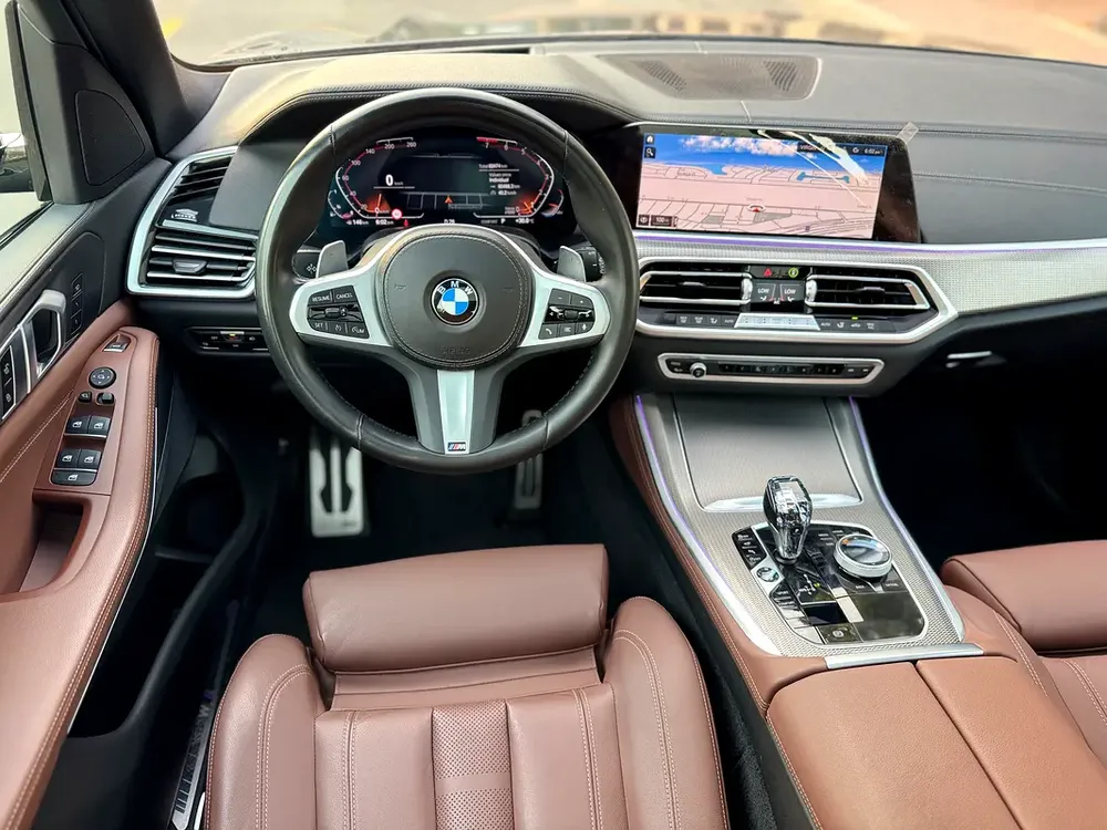 2022 BMW X5 xDrive40i M Sport | GCC | Warranty till 2027 |  Full Agency Service | Original Paint - Image 15