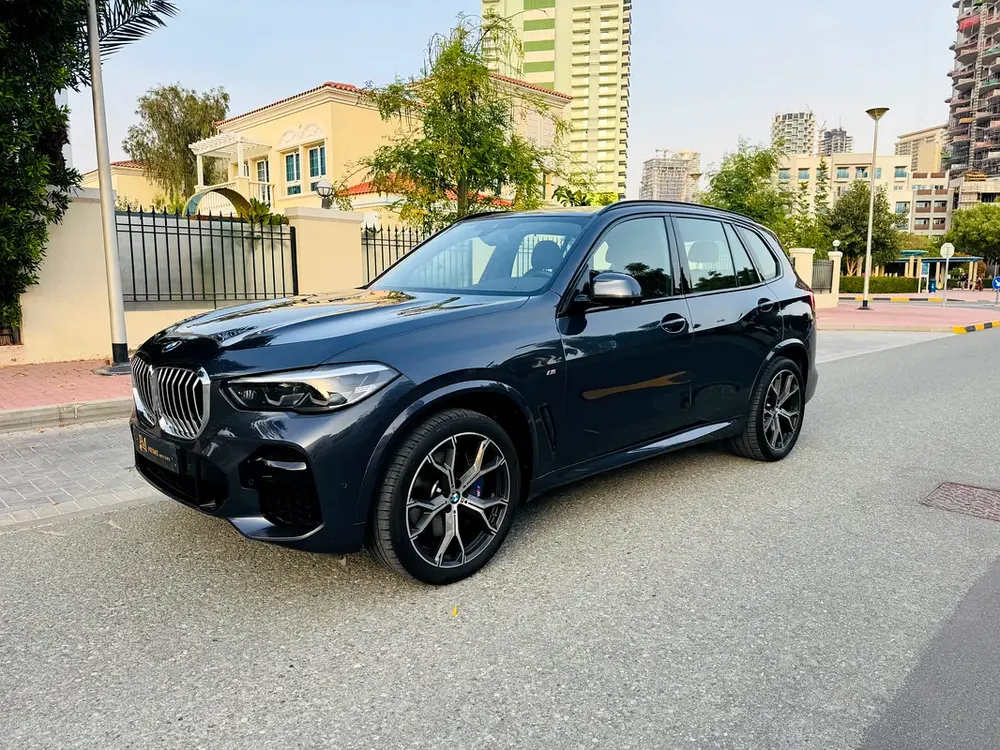 2022 BMW X5 xDrive40i M Sport | GCC | Warranty till 2027 |  Full Agency Service | Original Paint - Image 9