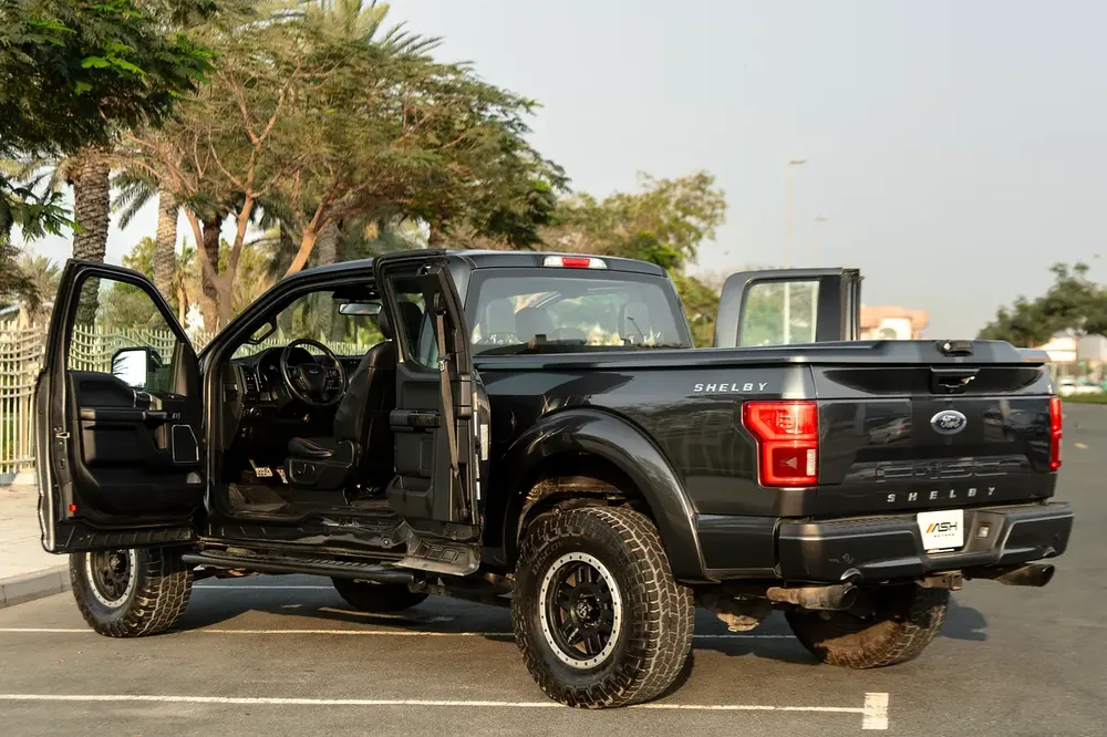 2018 Ford F-150 Shelby | 98,000kms | GCC Specs - Image 8