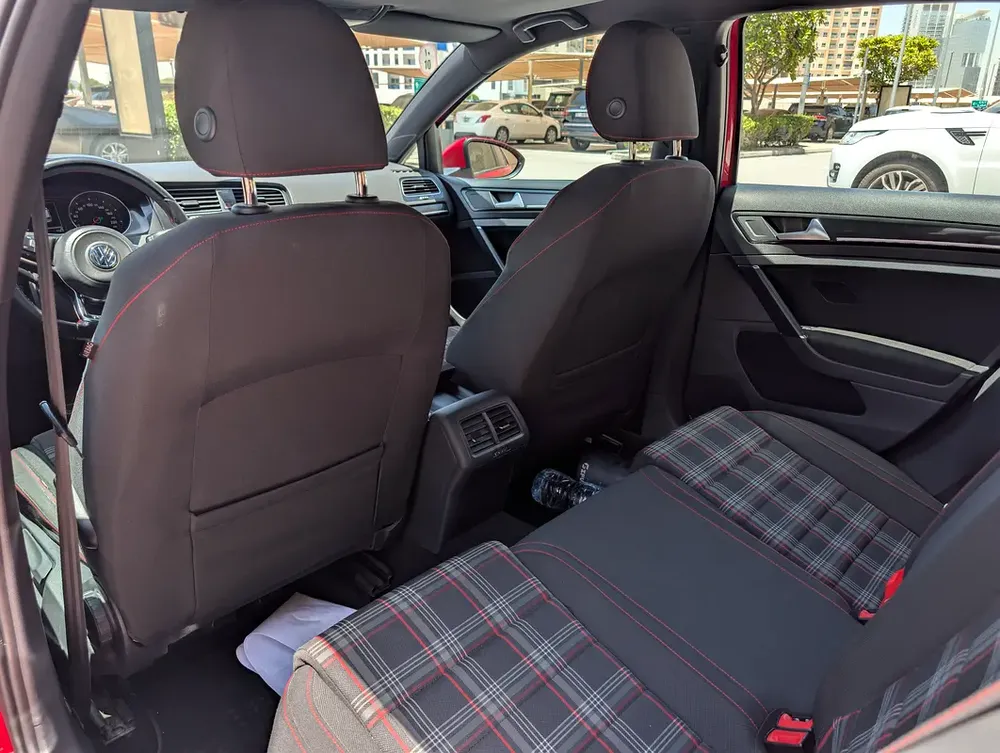 Volkswagen Golf GTI 2014 | GCC Specs | GCC | Well maintained, clean - Image 7