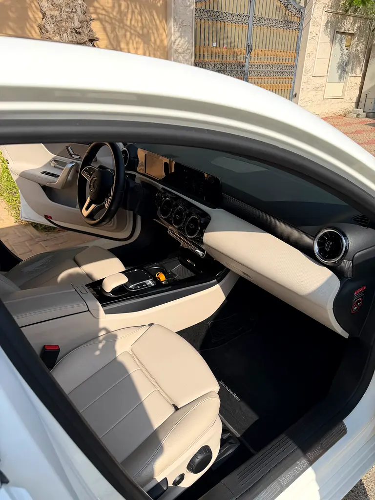 2020 Mercedes-Benz A 200 | GCC Specs | Low Mileage | Mint Condition - Image 13