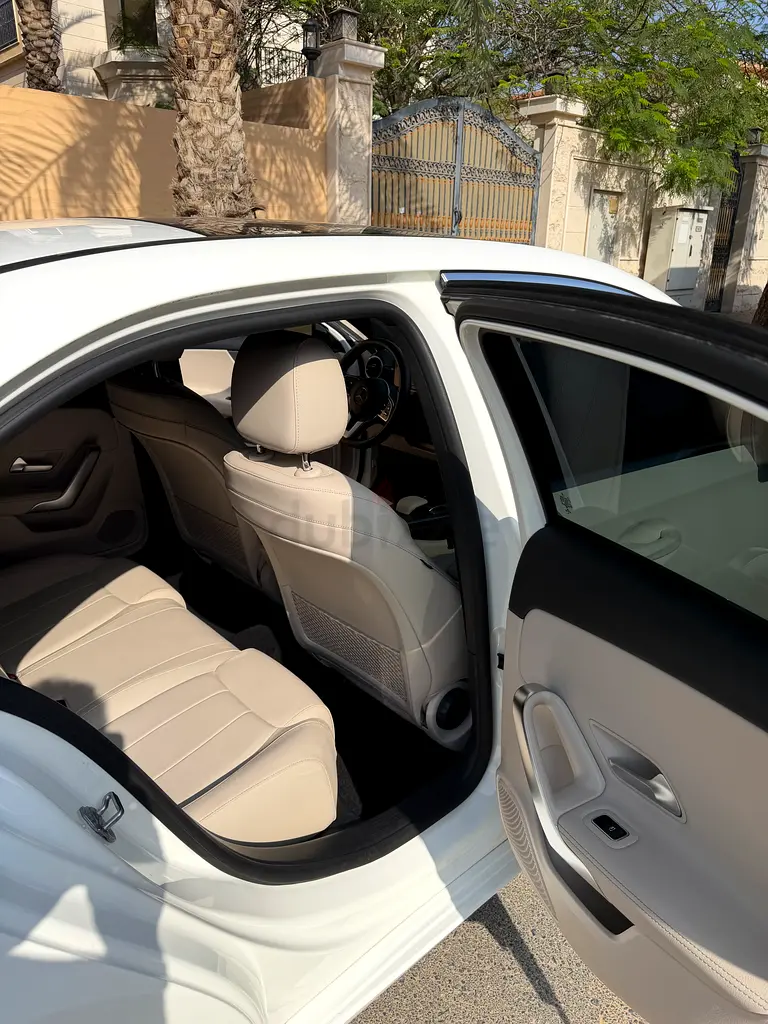 2020 Mercedes-Benz A 200 | GCC Specs | Low Mileage | Mint Condition - Image 14
