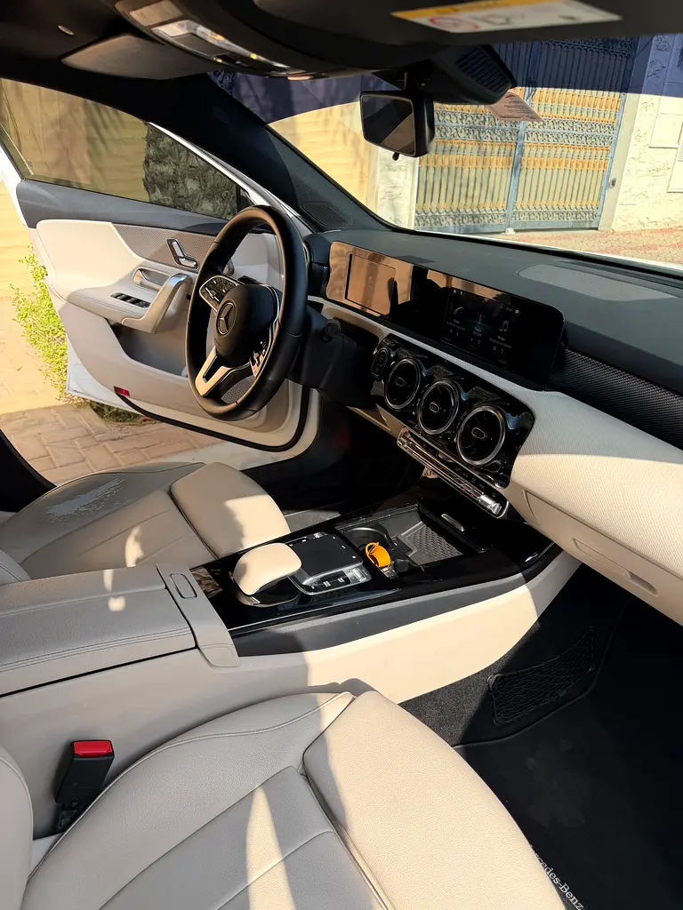 2020 Mercedes-Benz A 200 | GCC Specs | Low Mileage | Mint Condition - Image 15