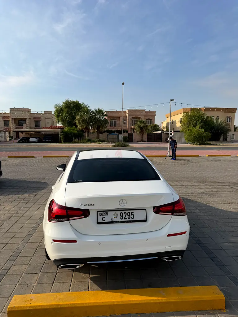 2020 Mercedes-Benz A 200 | GCC Specs | Low Mileage | Mint Condition - Image 5