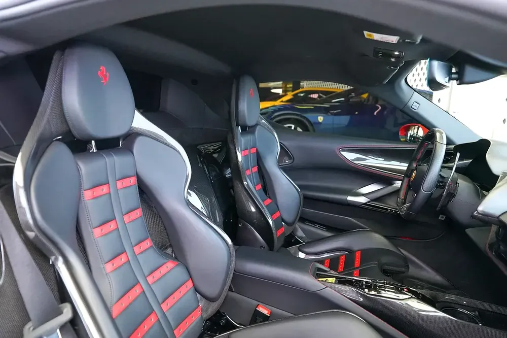 SF90 STRADALE | CARBON INTERIOR | CARBON EXTERIOR | WHEEL CARBON | JBL AUDIO | SERVICE TILL 2028 - Image 12