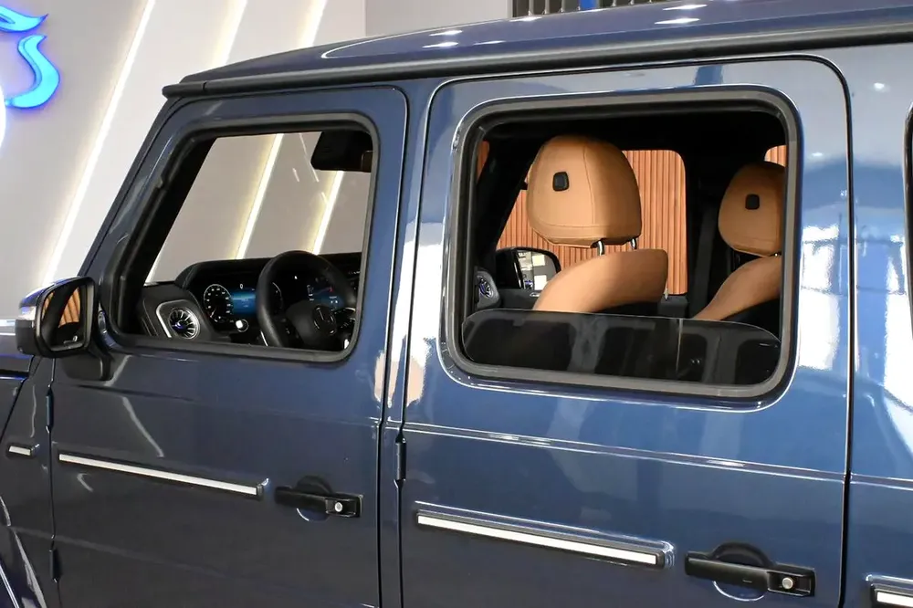 2025 Mercedes-Benz G 550 Low mileage, With warranty - Image 13