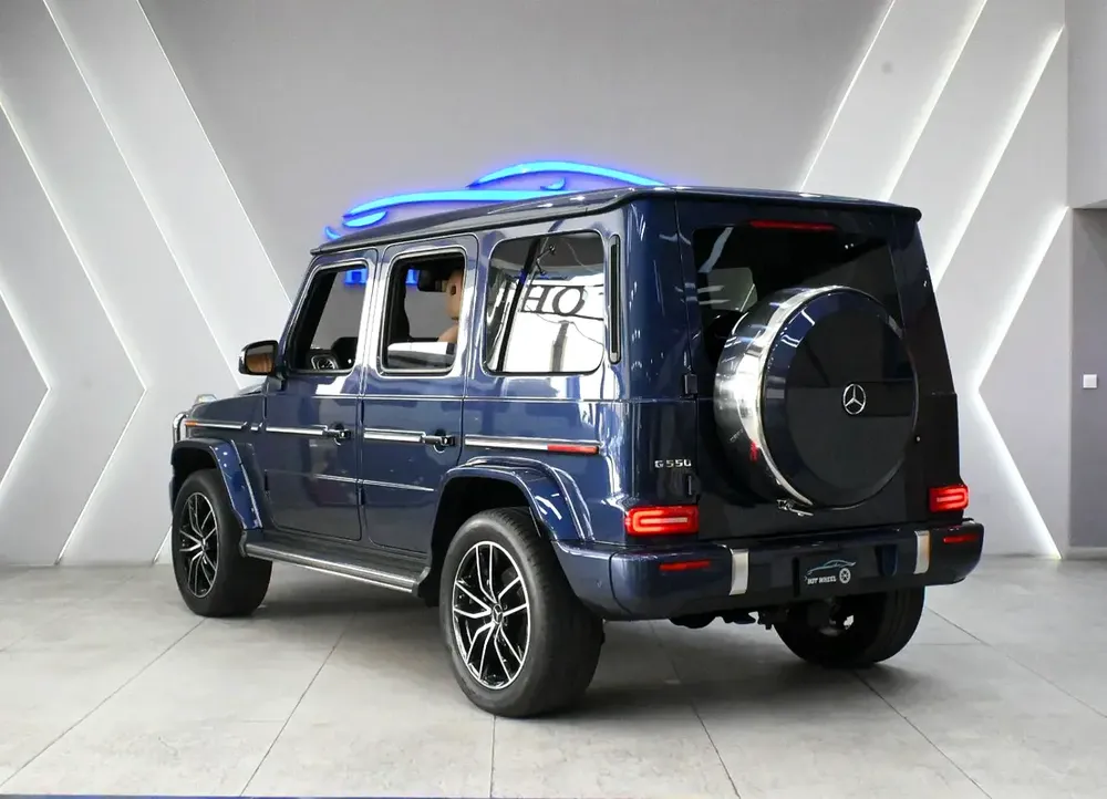 2025 Mercedes-Benz G 550 Low mileage, With warranty - Image 5