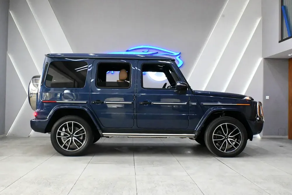 2025 Mercedes-Benz G 550 Low mileage, With warranty - Image 6