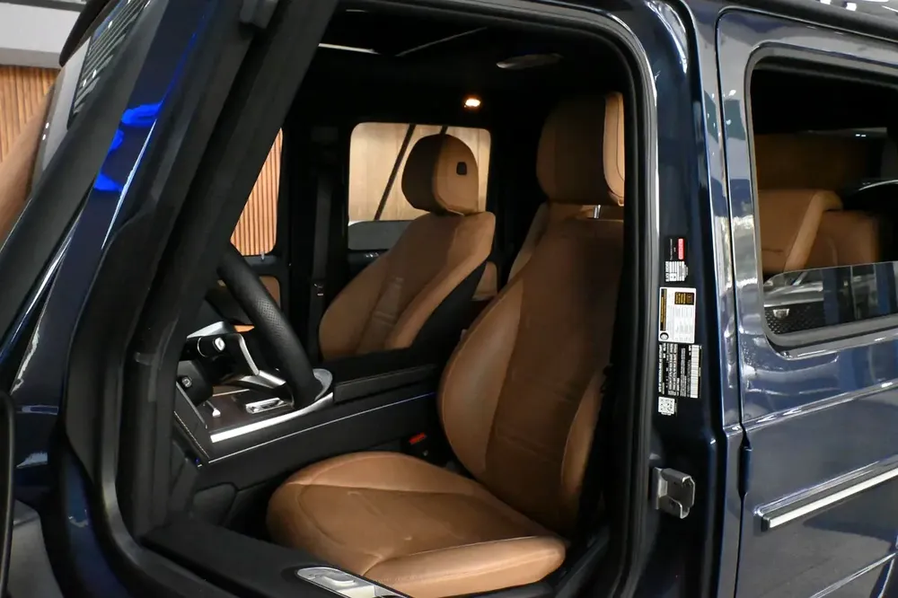 2025 Mercedes-Benz G 550 Low mileage, With warranty - Image 9