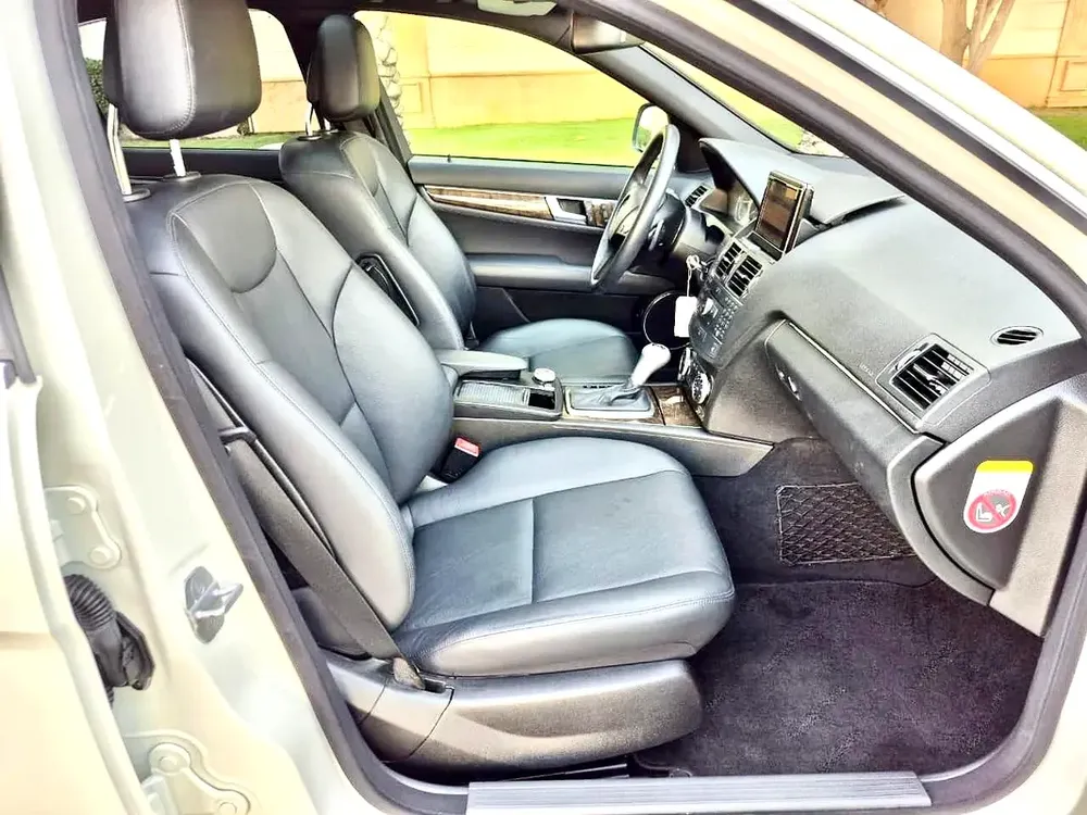 2008 - BENZ C250 - JAPANESE SPECS - ONLY 85,000 KM - Image 12