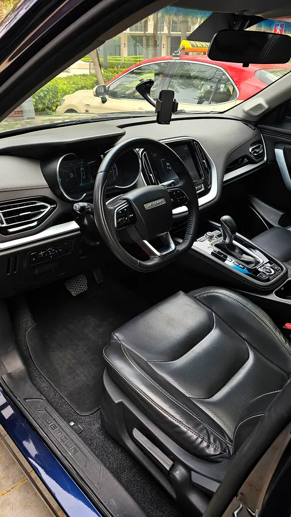 Jetour X70 Luxury 2023 | GCC Specs | - Image 8