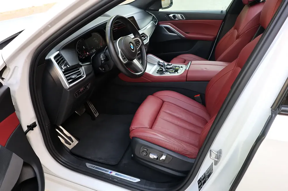 BMW X6 xDrive40i 2021 GCC Specs -FULL SERVICE HISTORY- UNDER WARRANTY & SERVICE-Pristine Conditi - Image 13
