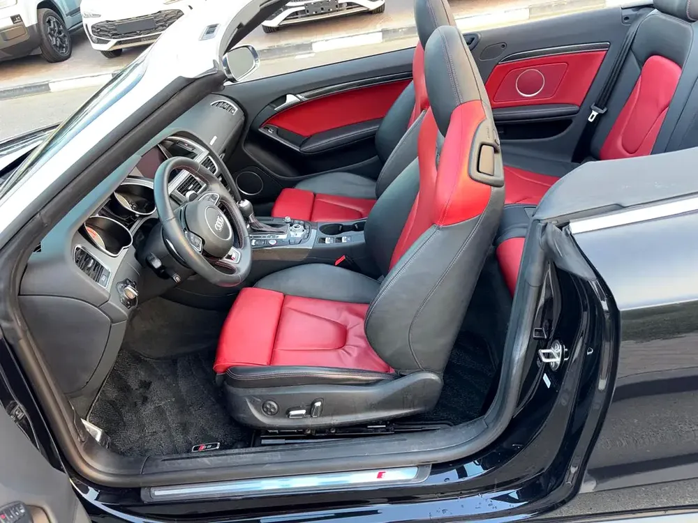 SUPER CLEAN S5 RED INTERIOR ONLY 32500 KM FRESH JAPAN IMPORTED - Image 11