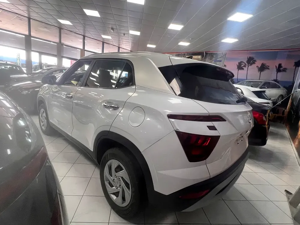 Hyundai Creta GLS 2023 GCC Specs - Mint Condition - Image 4