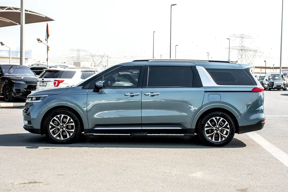 2023 CARNIVAL SIGNATURE 9P-3.5L, FROM KOREA, ACCIDENT FREE - Image 4