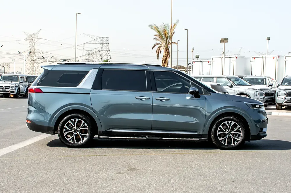2023 CARNIVAL SIGNATURE 9P-3.5L, FROM KOREA, ACCIDENT FREE - Image 8