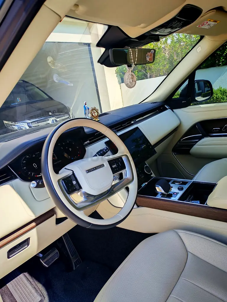 2023 Land Rover Range Rover HSE P530 | GCC Specs | Low Mileage - Image 11
