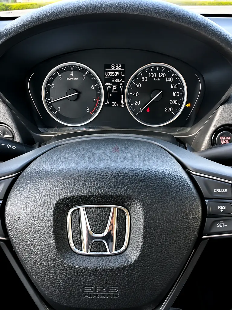 2023 HONDA CITY SPORT - GCC SPECS - 35,000KM - FULL OPTION - Image 11