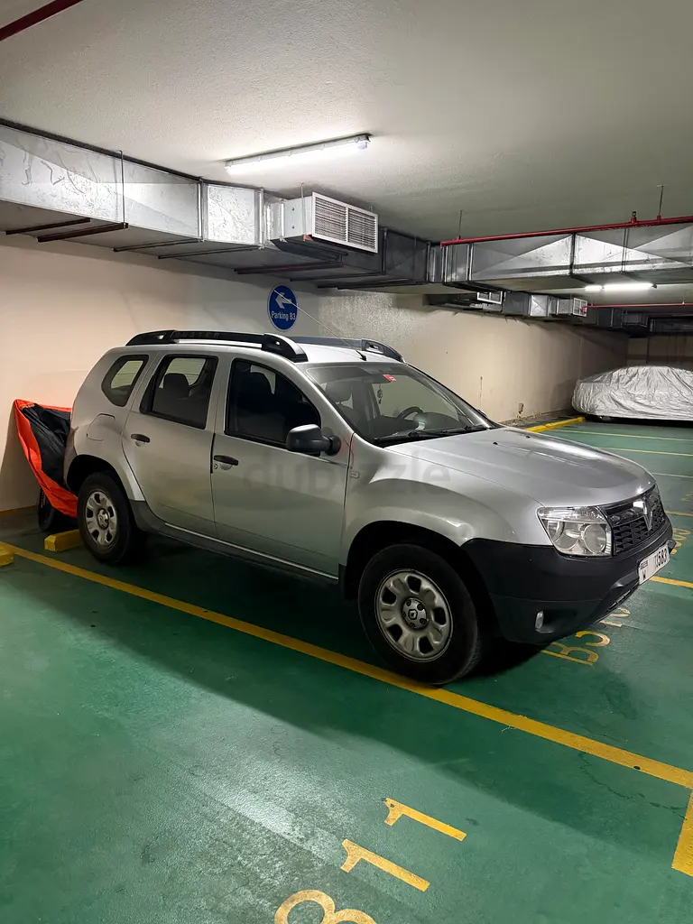 Renault Duster 2015 GCC Specs - Well Maintained SUV - Image 4