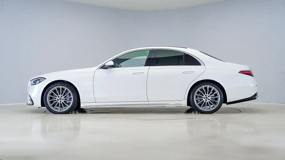 S500 AMG Line | AED 4,778 PM | Up to 3 Years Unlimited Warranty - Image 10