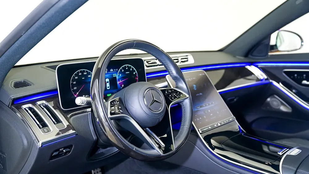 S500 AMG Line | AED 4,778 PM | Up to 3 Years Unlimited Warranty - Image 4