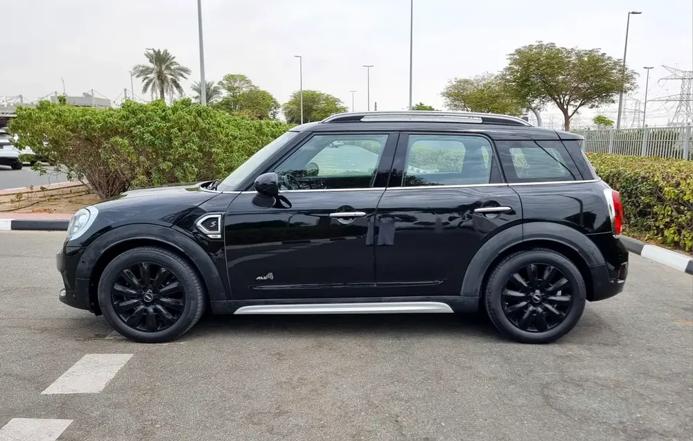 2018 Mini Cooper Countryman S GCC - Image 4