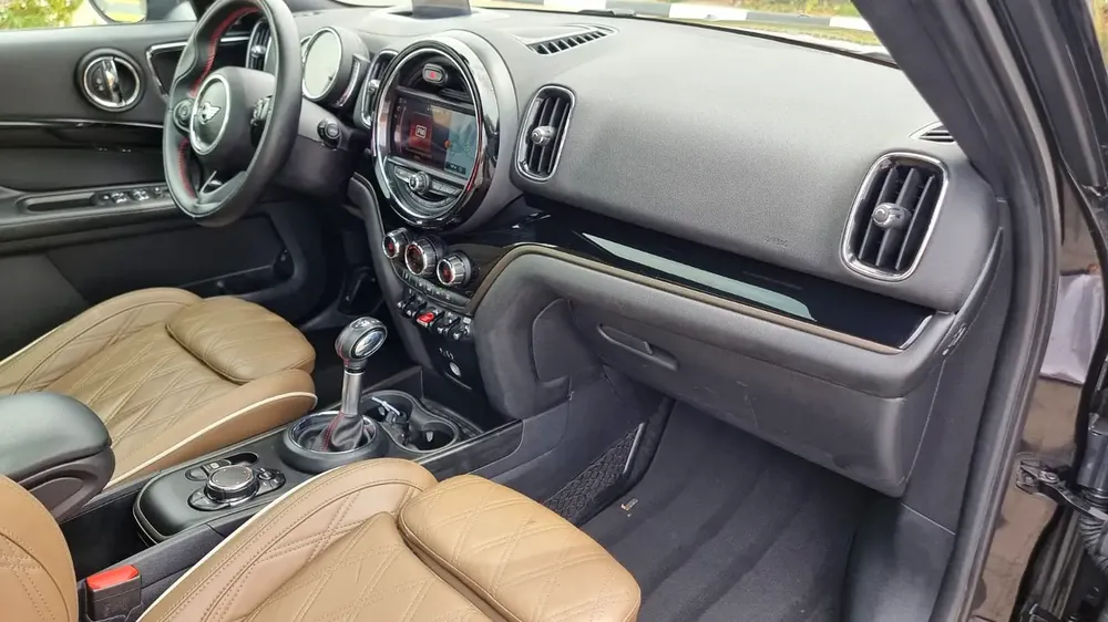 2018 Mini Cooper Countryman S GCC - Image 8
