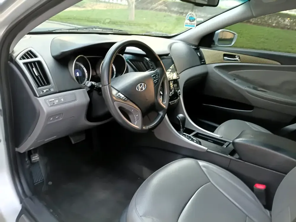 2011 Hyundai Sonata Limited 2.4L | GCC Specifications | Perfect Condition - Image 11