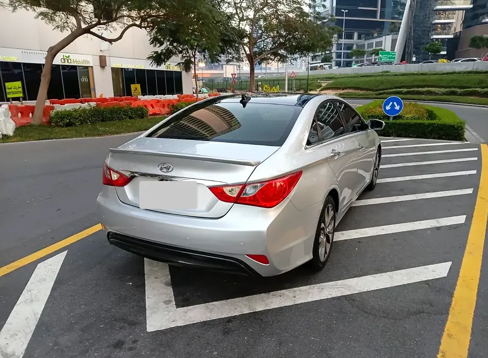 2011 Hyundai Sonata Limited 2.4L | GCC Specifications | Perfect Condition - Image 5