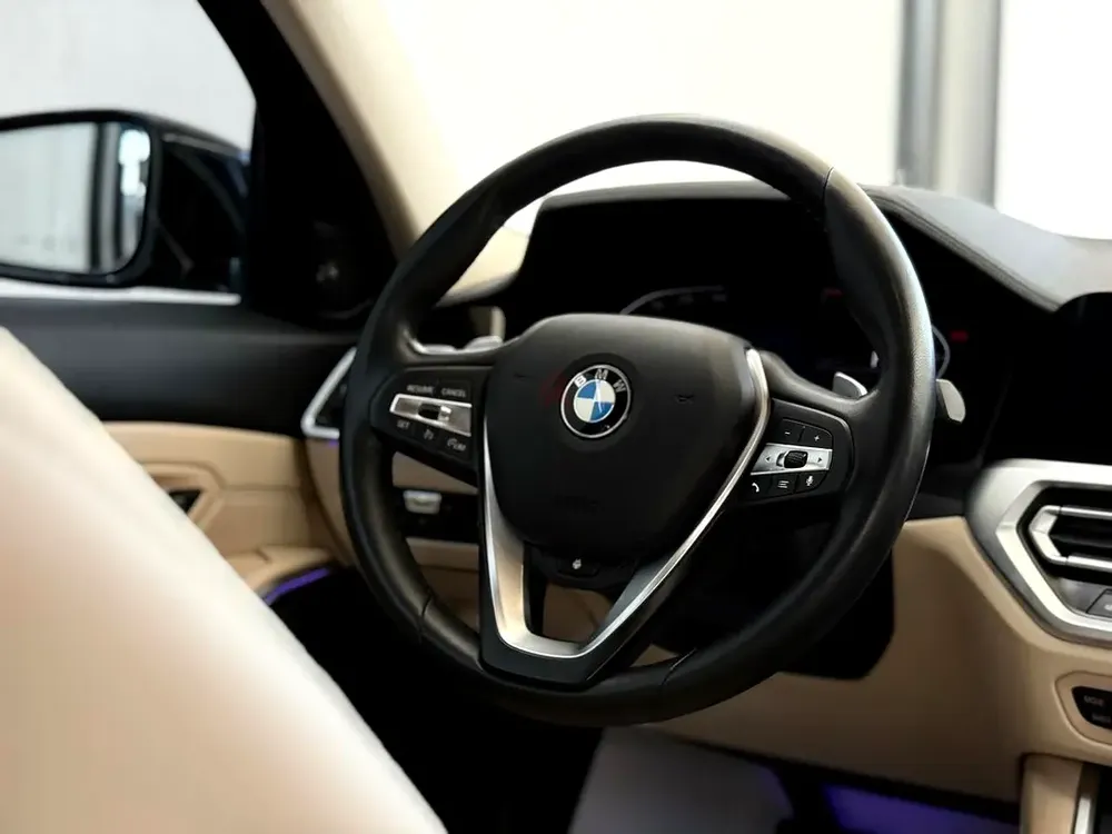 BMW 3 Series | INDIVIDUAL | Perfect condition | Maximum Option | Full Gargash Service - Image 15