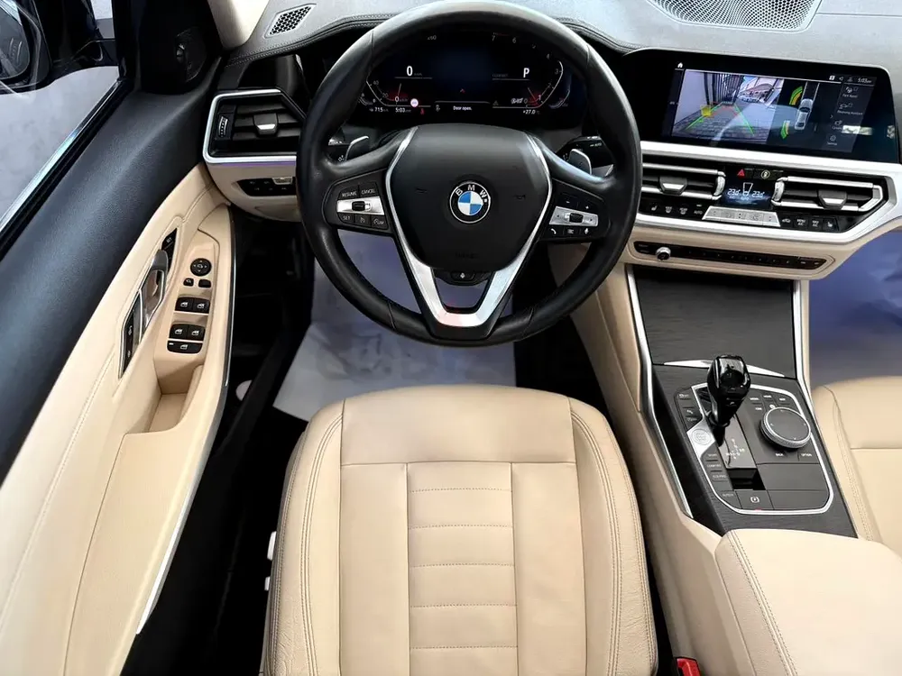 BMW 3 Series | INDIVIDUAL | Perfect condition | Maximum Option | Full Gargash Service - Image 16