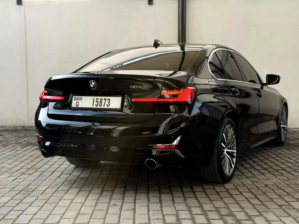 BMW 3 Series | INDIVIDUAL | Perfect condition | Maximum Option | Full Gargash Service - Image 6