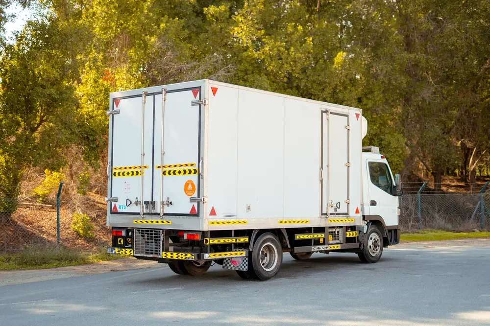 Mitsubishi Canter 0° Temperature (Dairy Products) | Diesel | GCC Specs | Ref#M41644 - Image 4