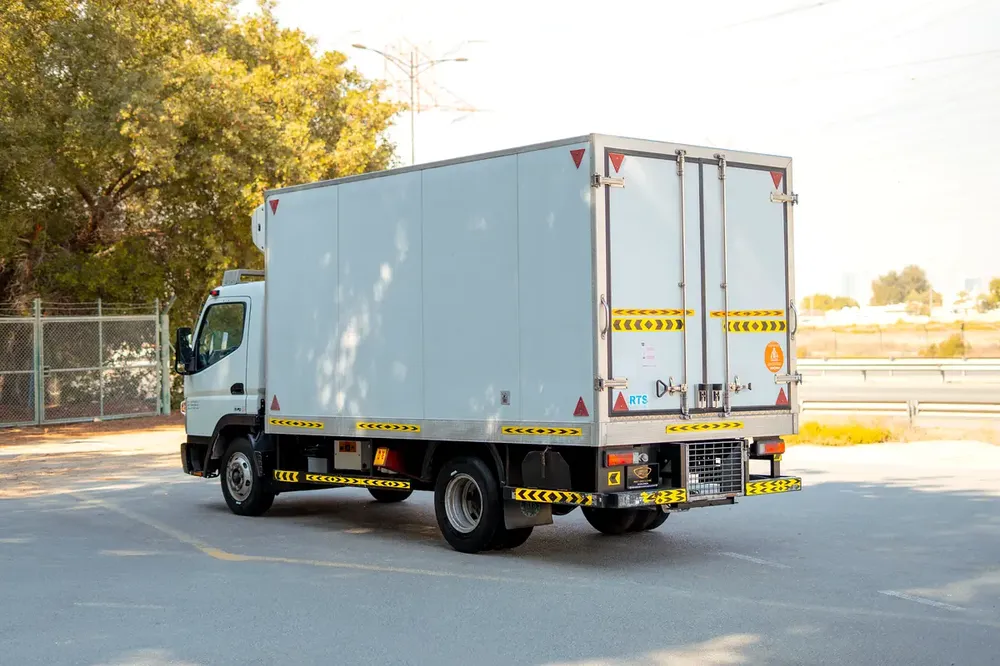 Mitsubishi Canter 0° Temperature (Dairy Products) | Diesel | GCC Specs | Ref#M41644 - Image 5