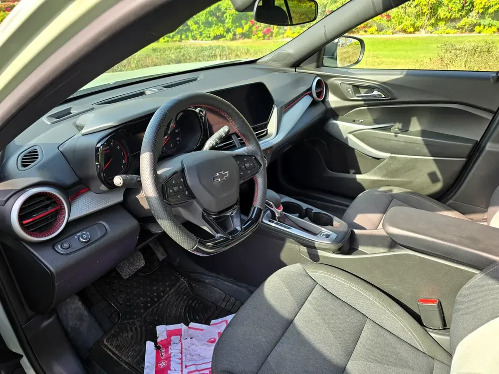 Chevrolet trax2024 low mileage only 8000 - Image 13
