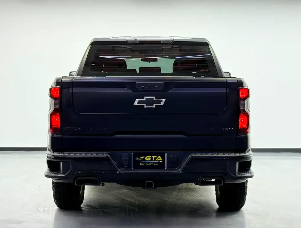2024 Chevrolet Silverado Trail Boss Z71 Shaheen Edition, 2028 Chevrolet Warranty, Very Low Km, GCC - Image 5