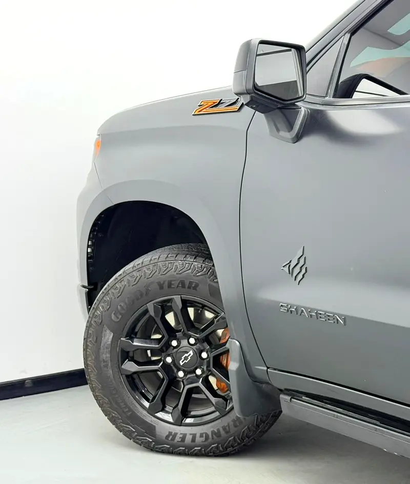 2024 Chevrolet Silverado Trail Boss Z71 Shaheen Edition, 2028 Chevrolet Warranty, Very Low Km, GCC - Image 7