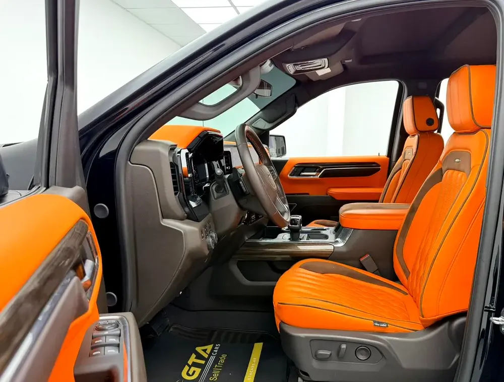 2024 Chevrolet Silverado Trail Boss Z71 Shaheen Edition, 2028 Chevrolet Warranty, Very Low Km, GCC - Image 9