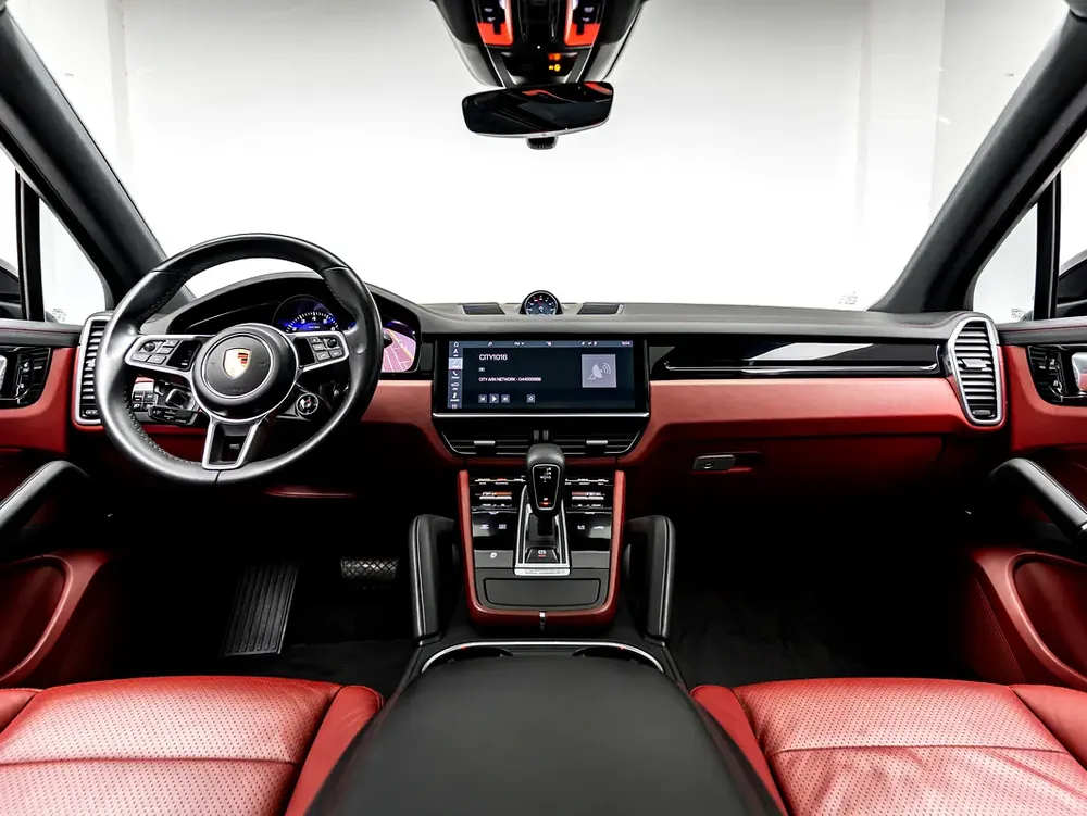 2019 Porsche Cayenne SUV, Blackline Warranty, Full Service History, GCC - Image 14