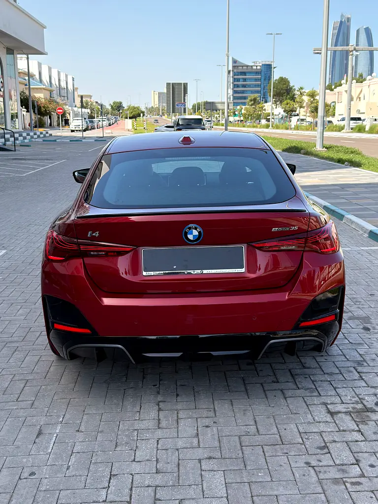 2025 BMW i4 eDrive35 M Sport. 6 Years Free Service/ 5 Years Warranty. Free Insurance / Window tint - Image 8